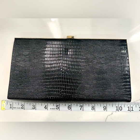 Vintage Ideal - Black Patent Leather, Lizard-Skin-Embossed Clutch/Purse EUC - Picture 15 of 17